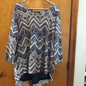 This top is very comfortable and easy to wash